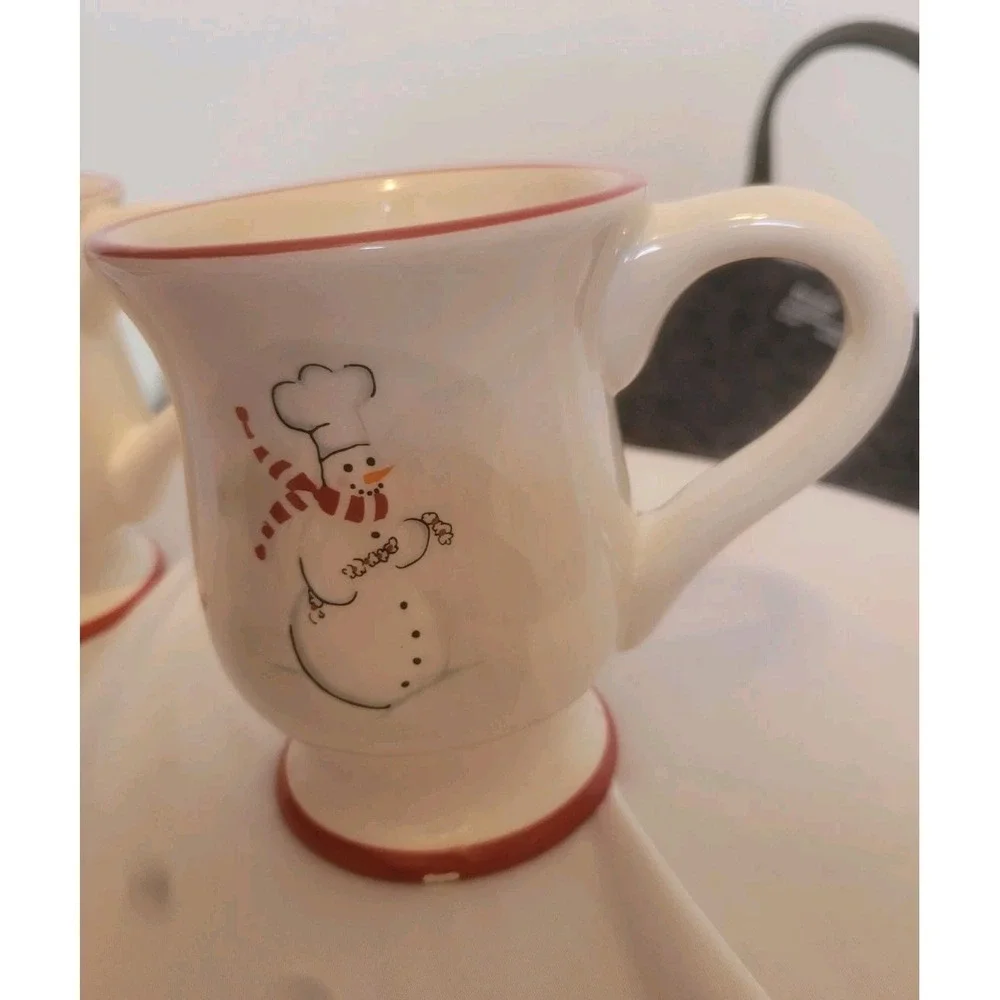 Williams‎ Sonoma Discontinued Snowmen Chef Mug Set of 2 Red Apron Coffee Cups